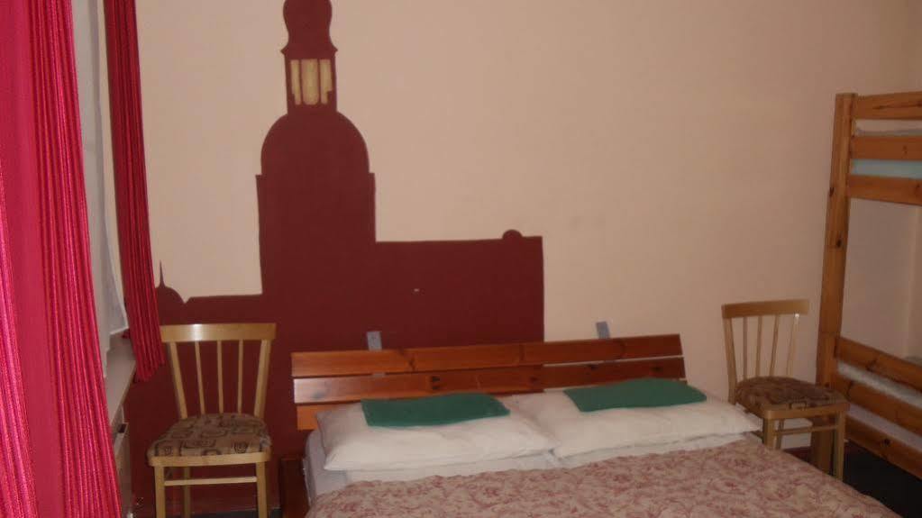 Dome Pearl Hostel Riga Eksteriør bilde